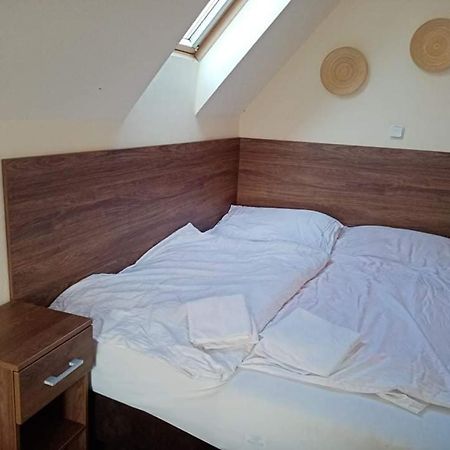 Chatka Tatry Veľky Slavkov Bagian luar foto
